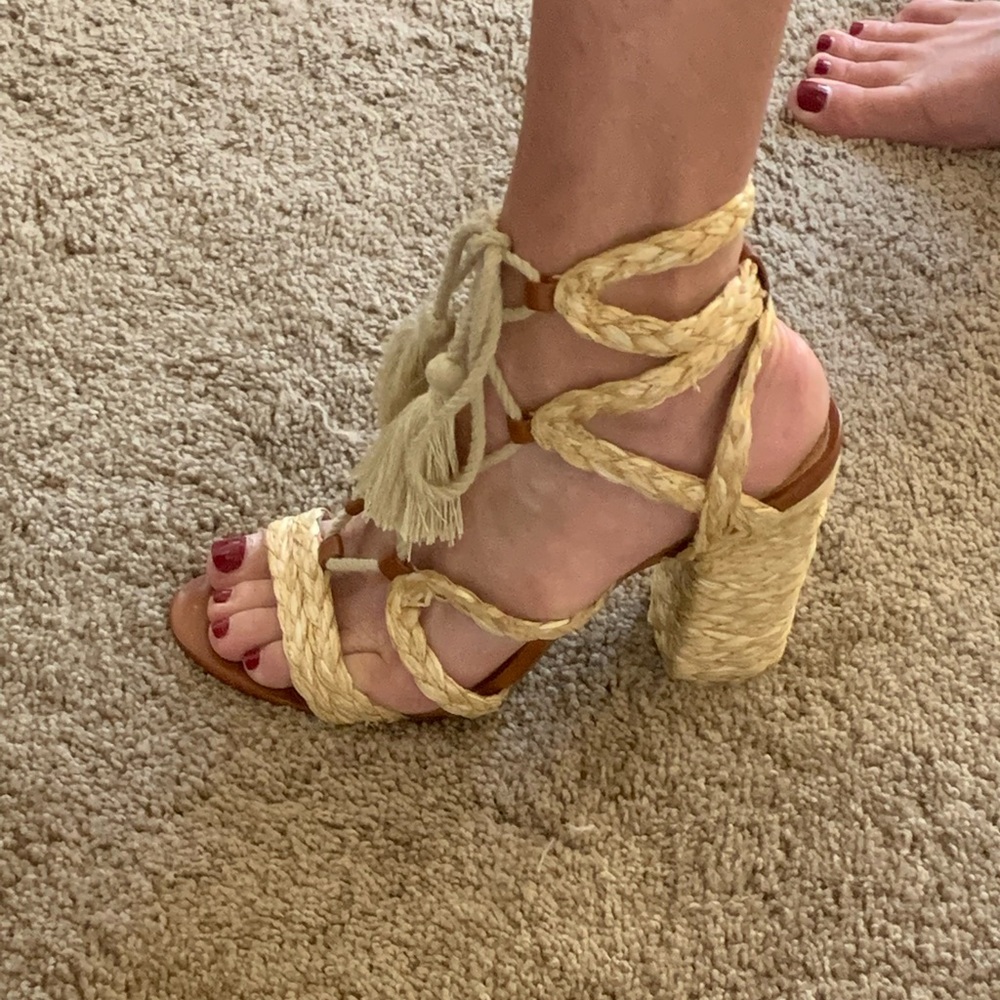 MIA straw heels
